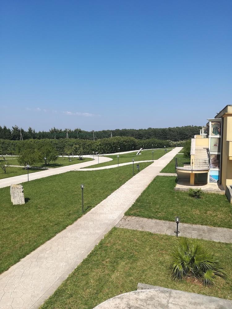 Cannole Petraria Hotel & Resort מראה חיצוני תמונה